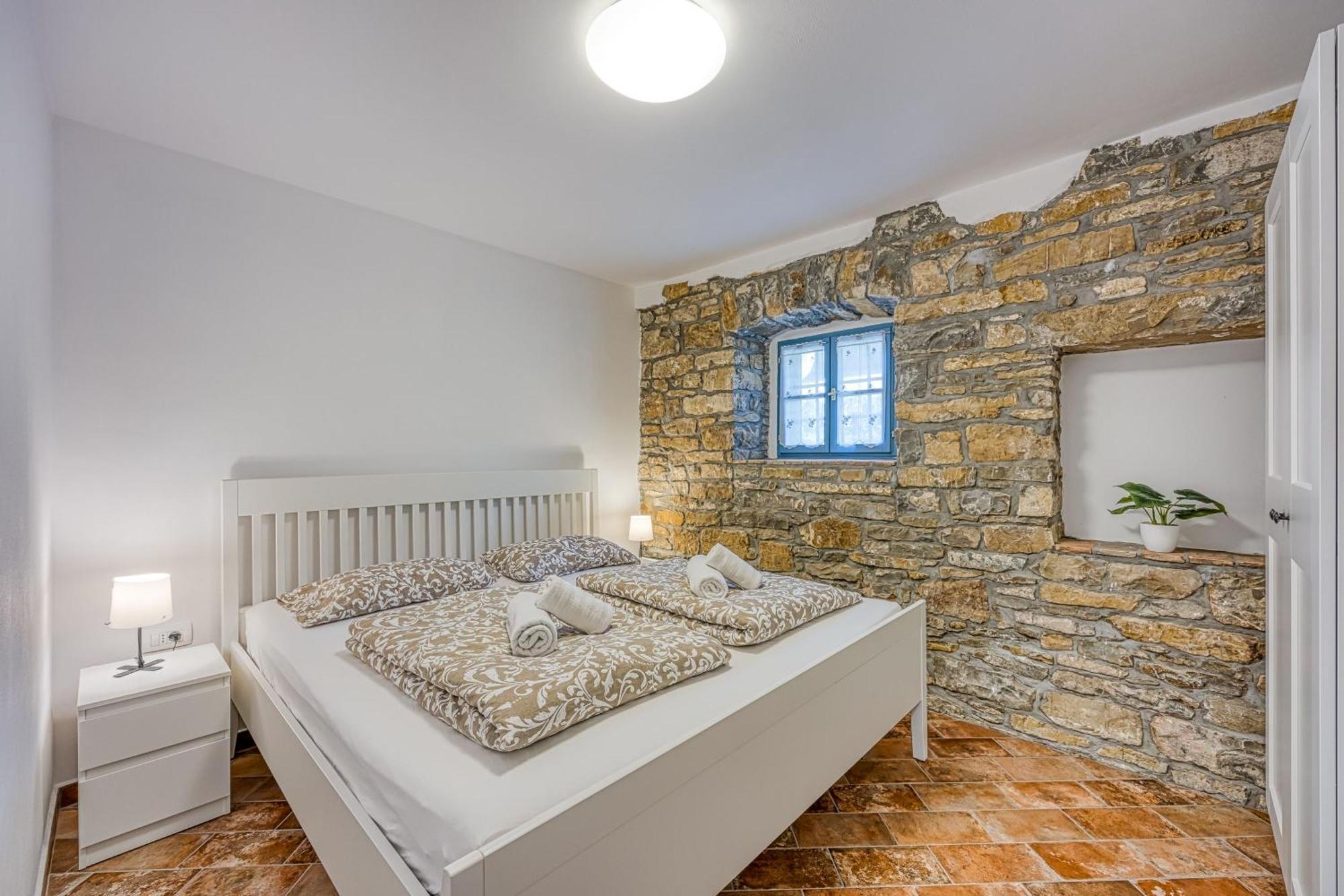 Appartamento Istrian Casa Pr Marici Pobegi Esterno foto