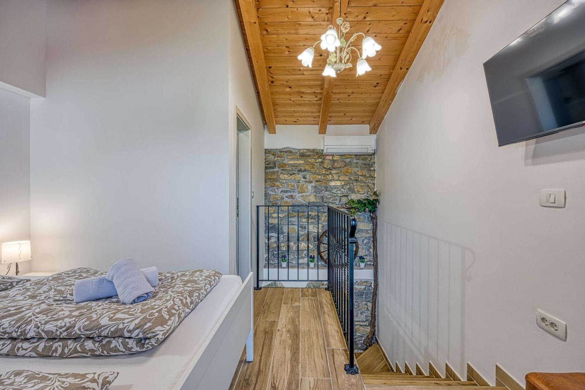 Appartamento Istrian Casa Pr Marici Pobegi Esterno foto